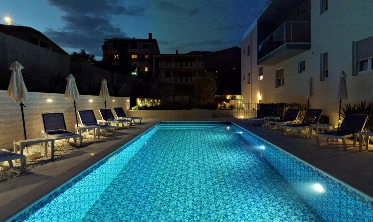 R&R Residence Podstrana Kültér fotó