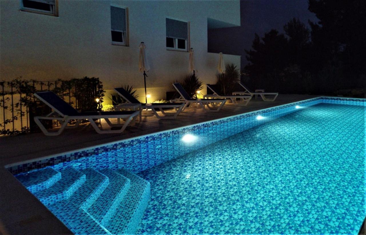 R&R Residence Podstrana Kültér fotó
